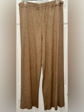 Ladies Wide-Leg Knit Pants in Taupe Brown